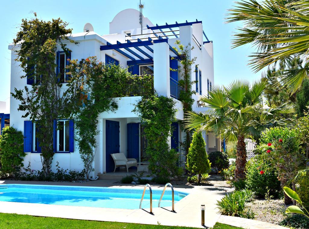 Latchi Beach Front Villa - Private Heated Pool - Amazing Uninterrupted Sea Views Полис Екстериор снимка